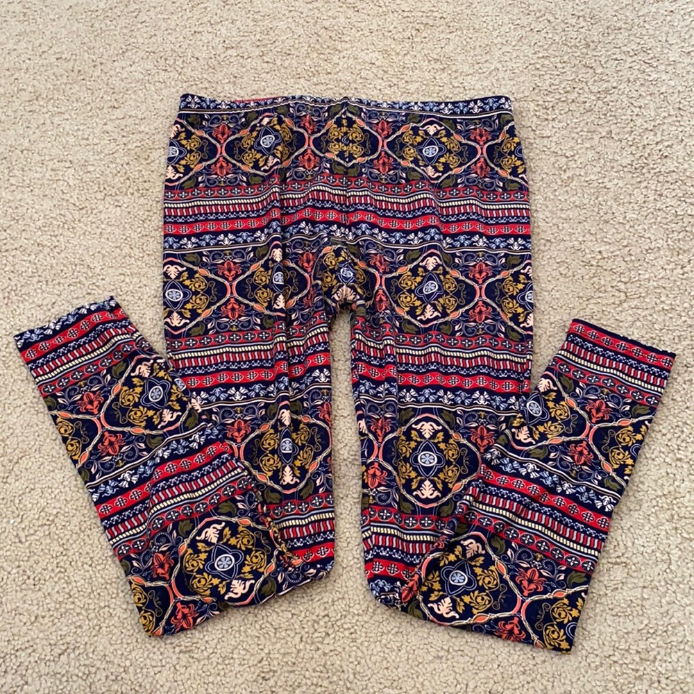 Colorful soft leggings